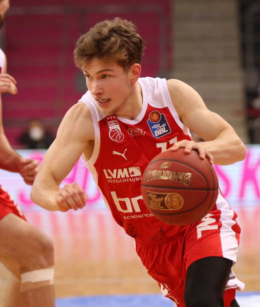 最强的争冠 最强的争冠