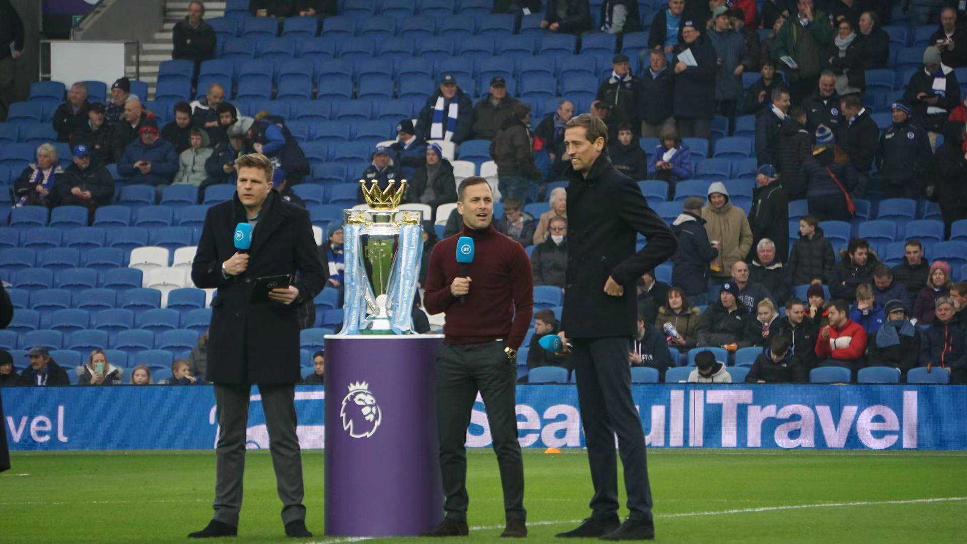 的合同中并 的合同中并