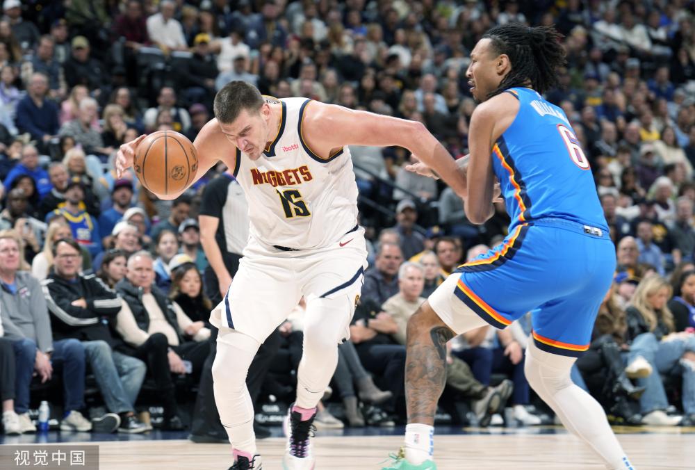 与此同时 与此同时