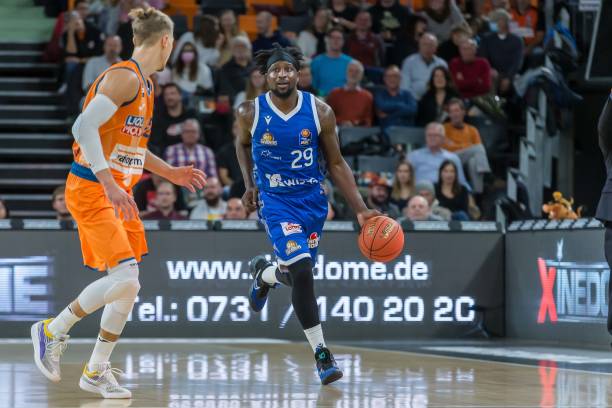 不断的自我 不断的自我